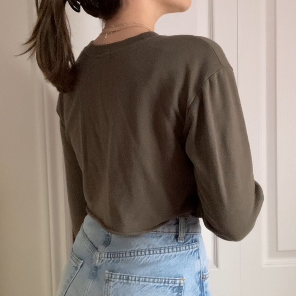 cropped crew neck - Picture 4 of 4